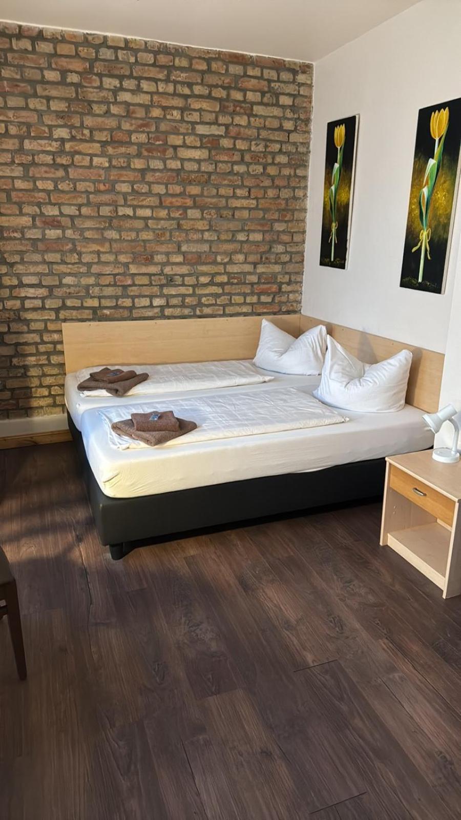 Guest house Pensionszimmer Unicat *