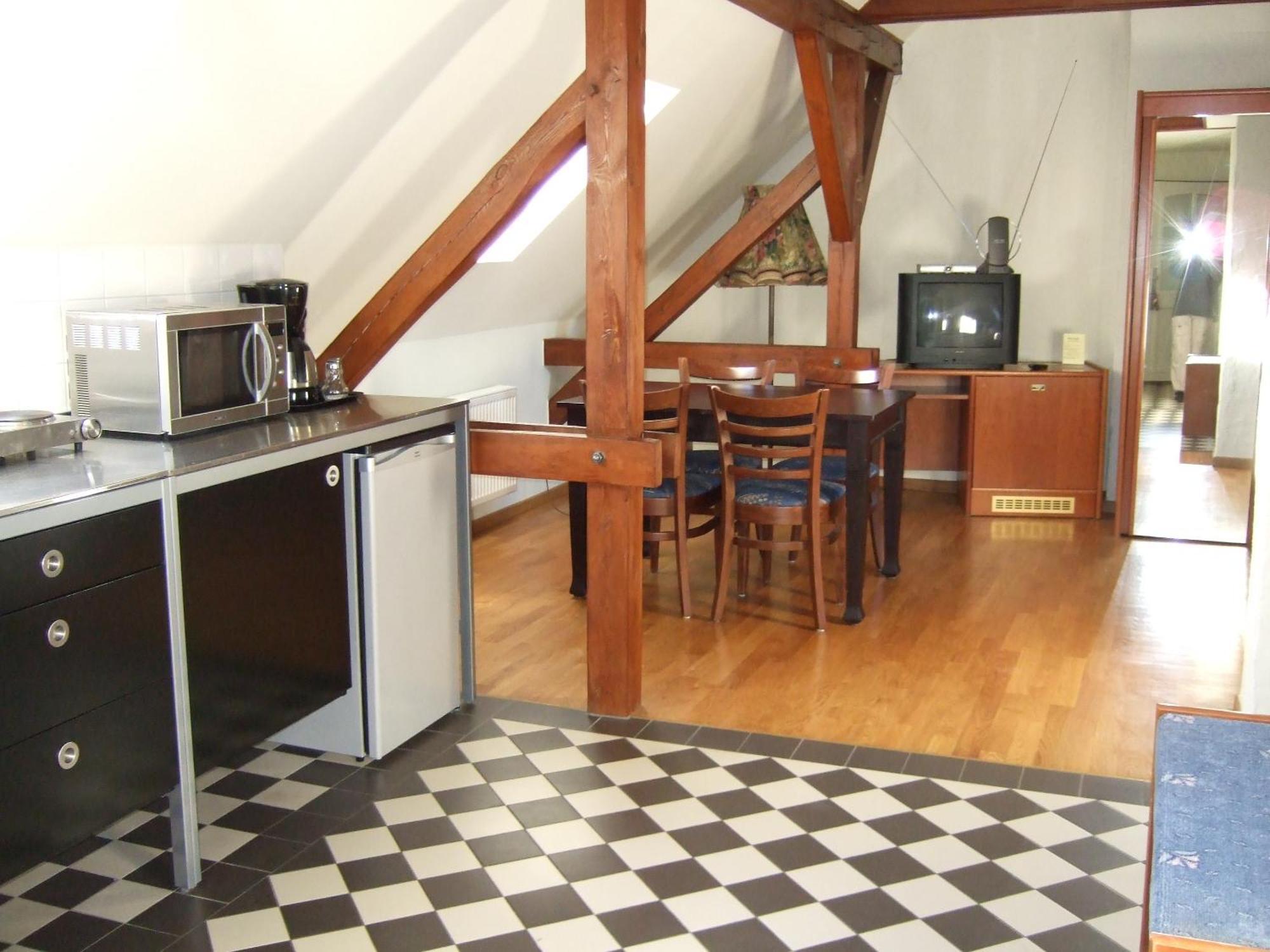 Guest house Pensionszimmer Unicat *